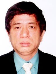 Ông Nguyễn Văn Hùng 
